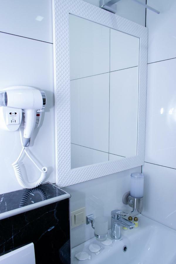 Apartment Barvy Lvova On Kostyushka St Ngoại thất bức ảnh