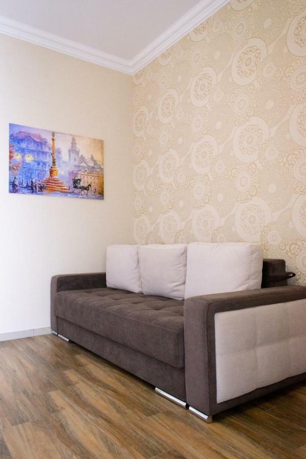 Apartment Barvy Lvova On Kostyushka St Ngoại thất bức ảnh