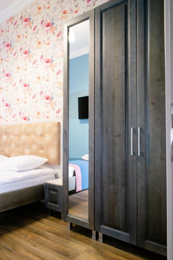 Apartment Barvy Lvova On Kostyushka St Ngoại thất bức ảnh